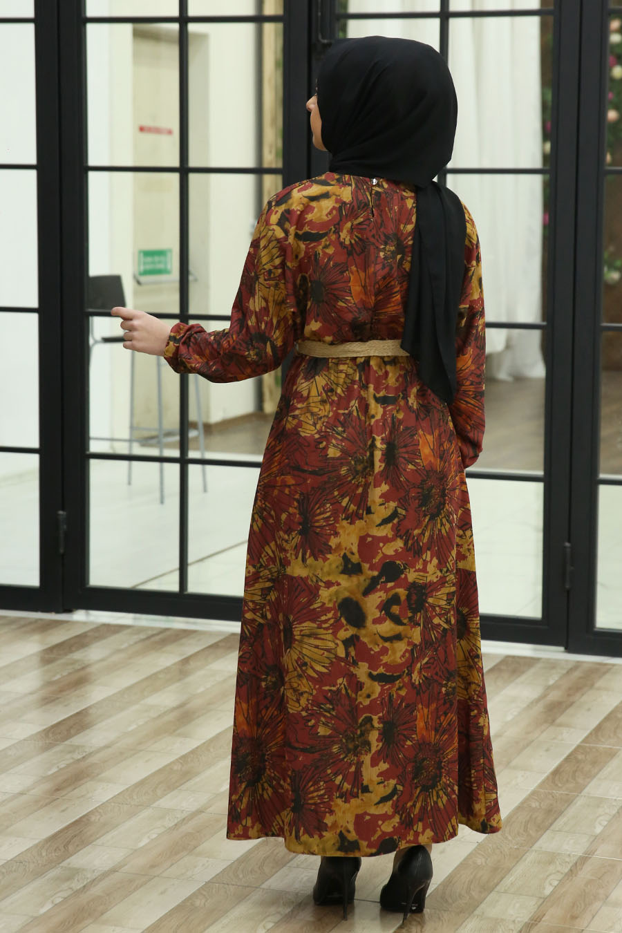 FLOWER PATTERNED CLARET RED DRESS 