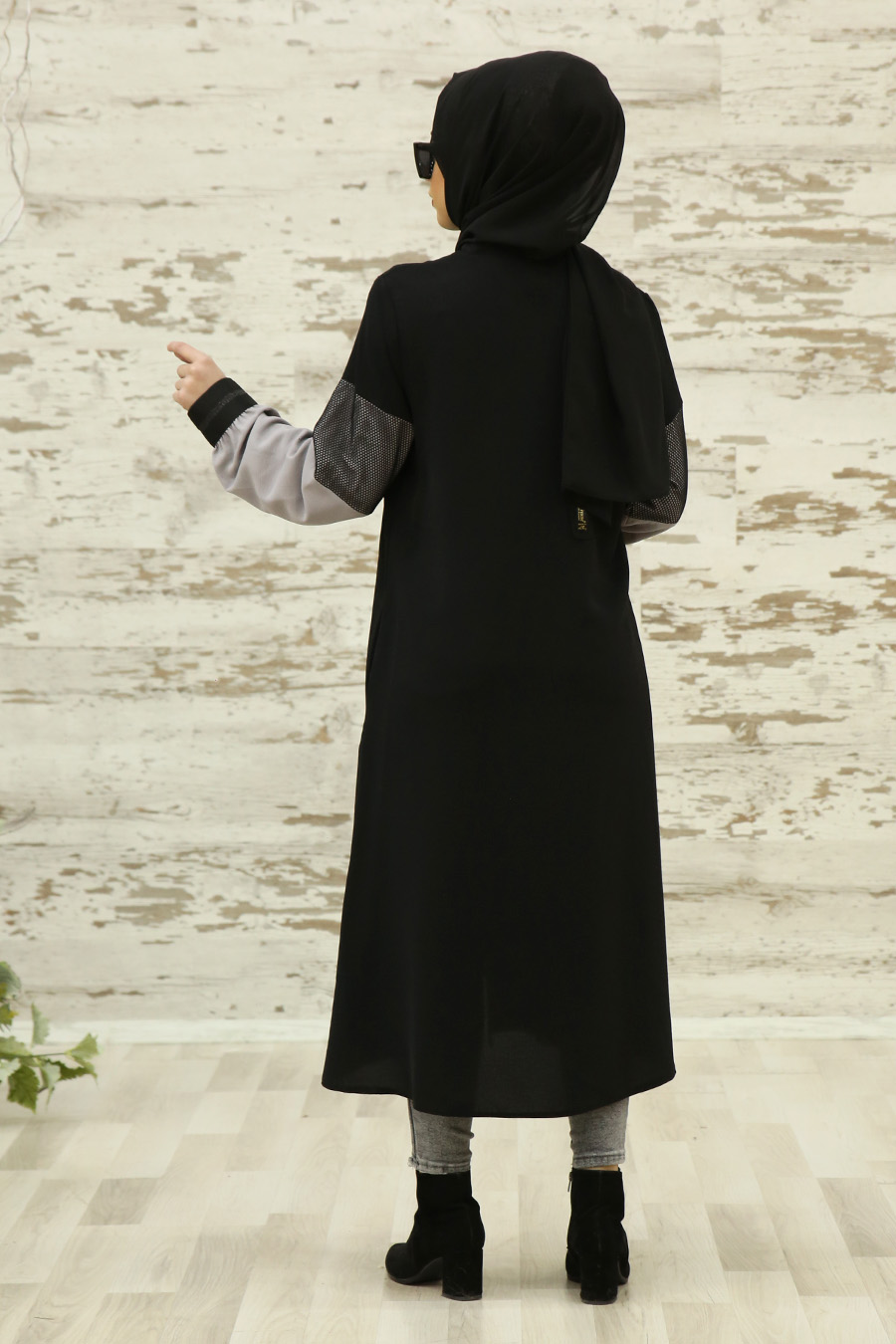 GREY COAT  GREY COAT