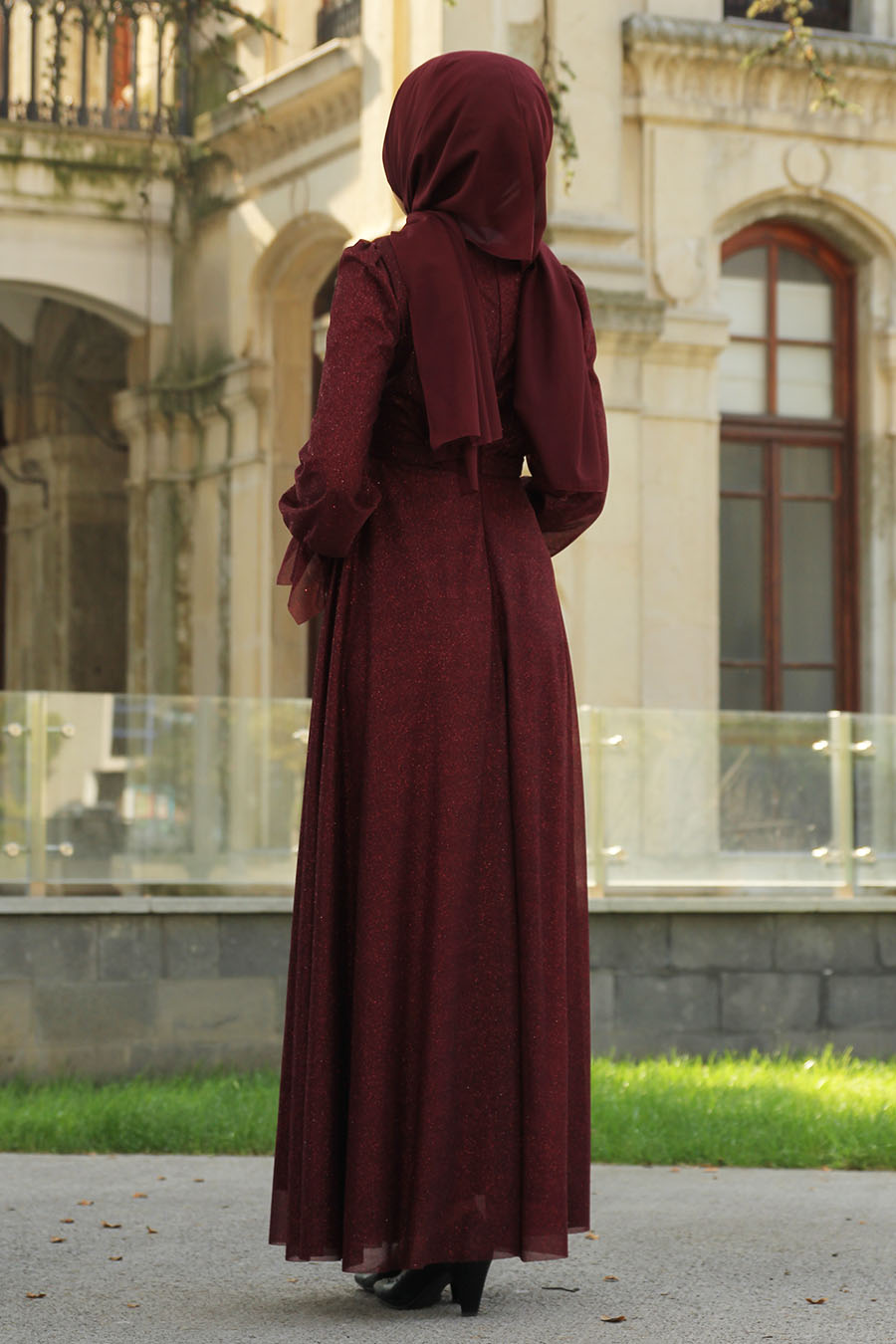 CLARET RED EVENING DRESS