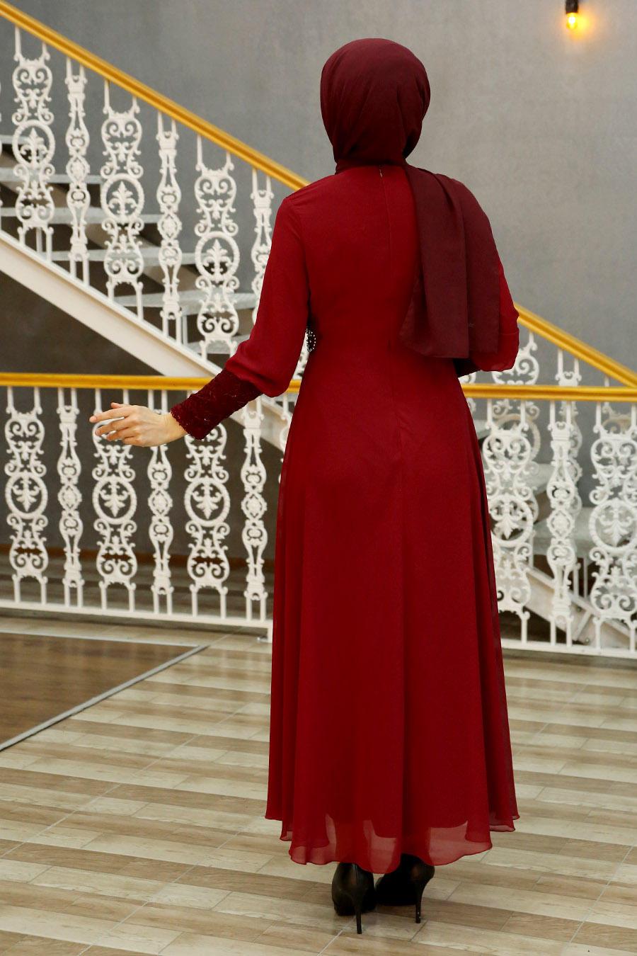 CLARET RED EVENING DRESS