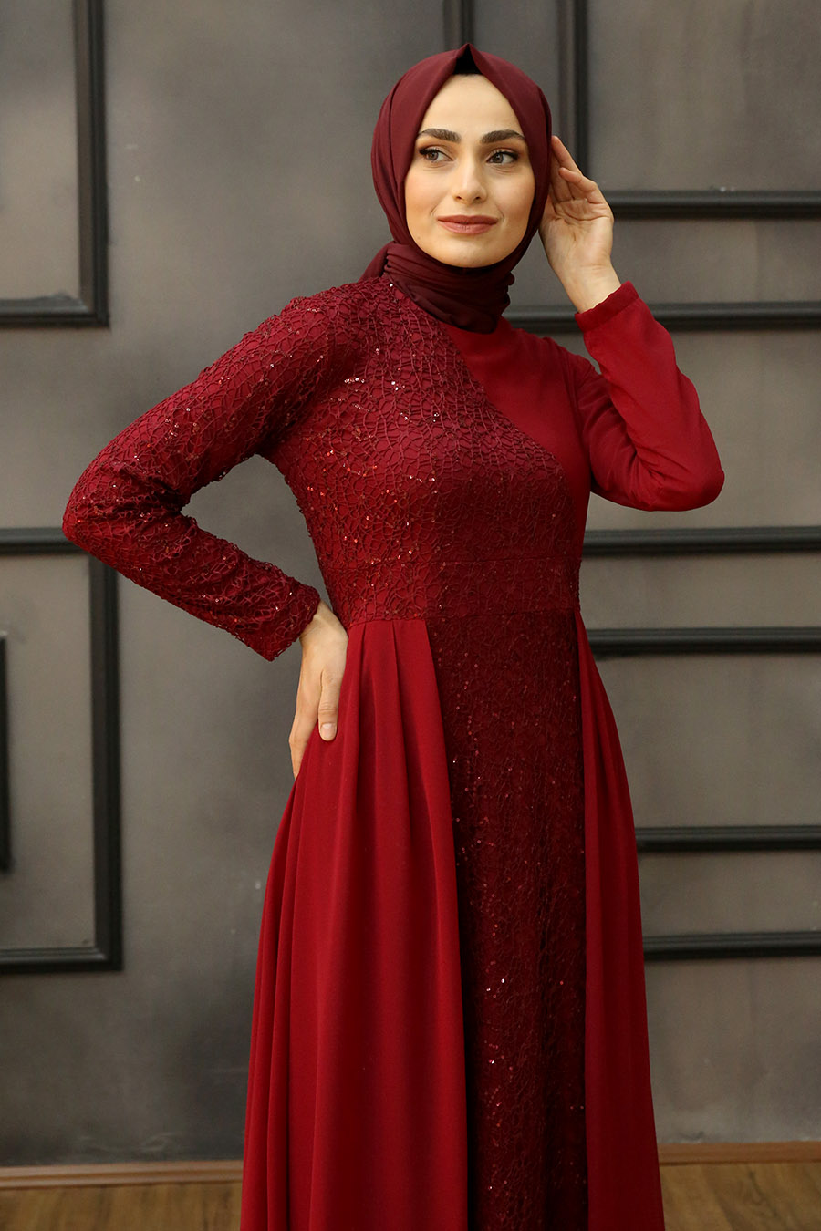 CLARET RED EVENING DRESS