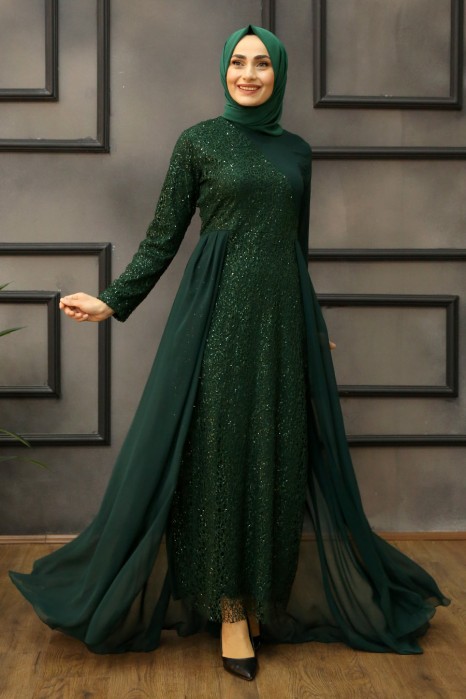 GREEN EVENING DRESS 