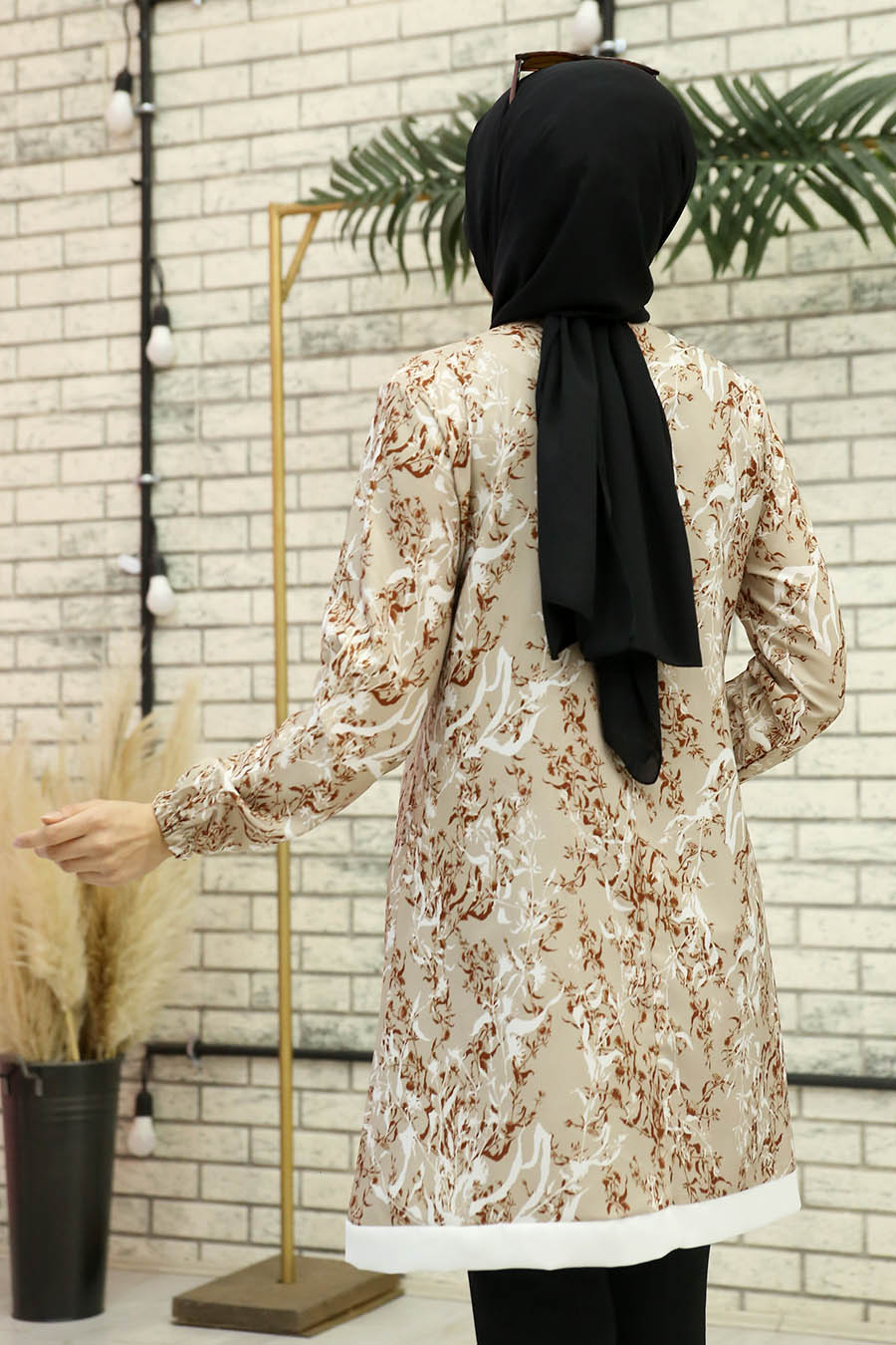 PATTERNED BEIGE TUNIC 