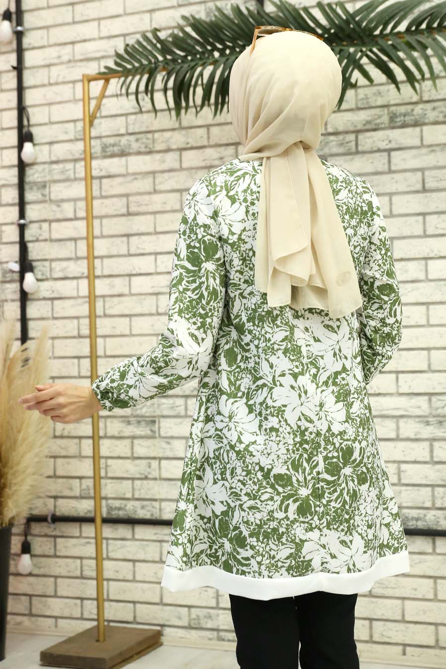 FLOWER PATTERNED GREEN TUNIC 