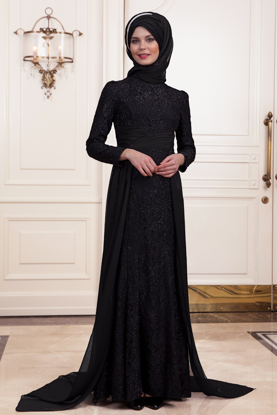 BLACK EVENING DRESS