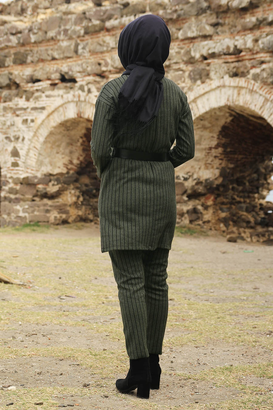 KHAKI BLOUSE AND PANT SUIT