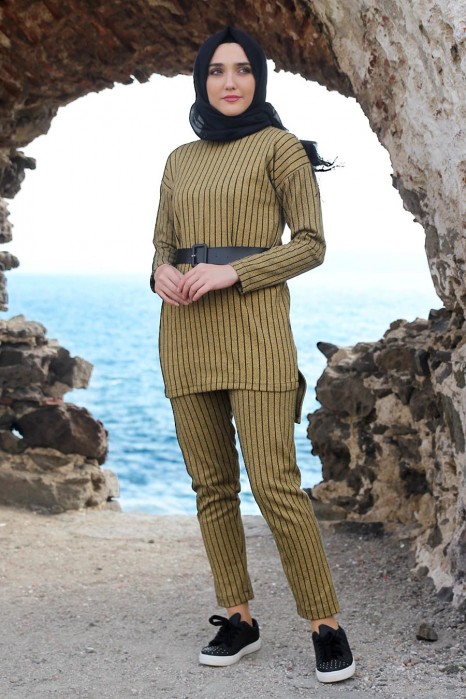 MUSTARD BLOUSE AND PANT SUIT