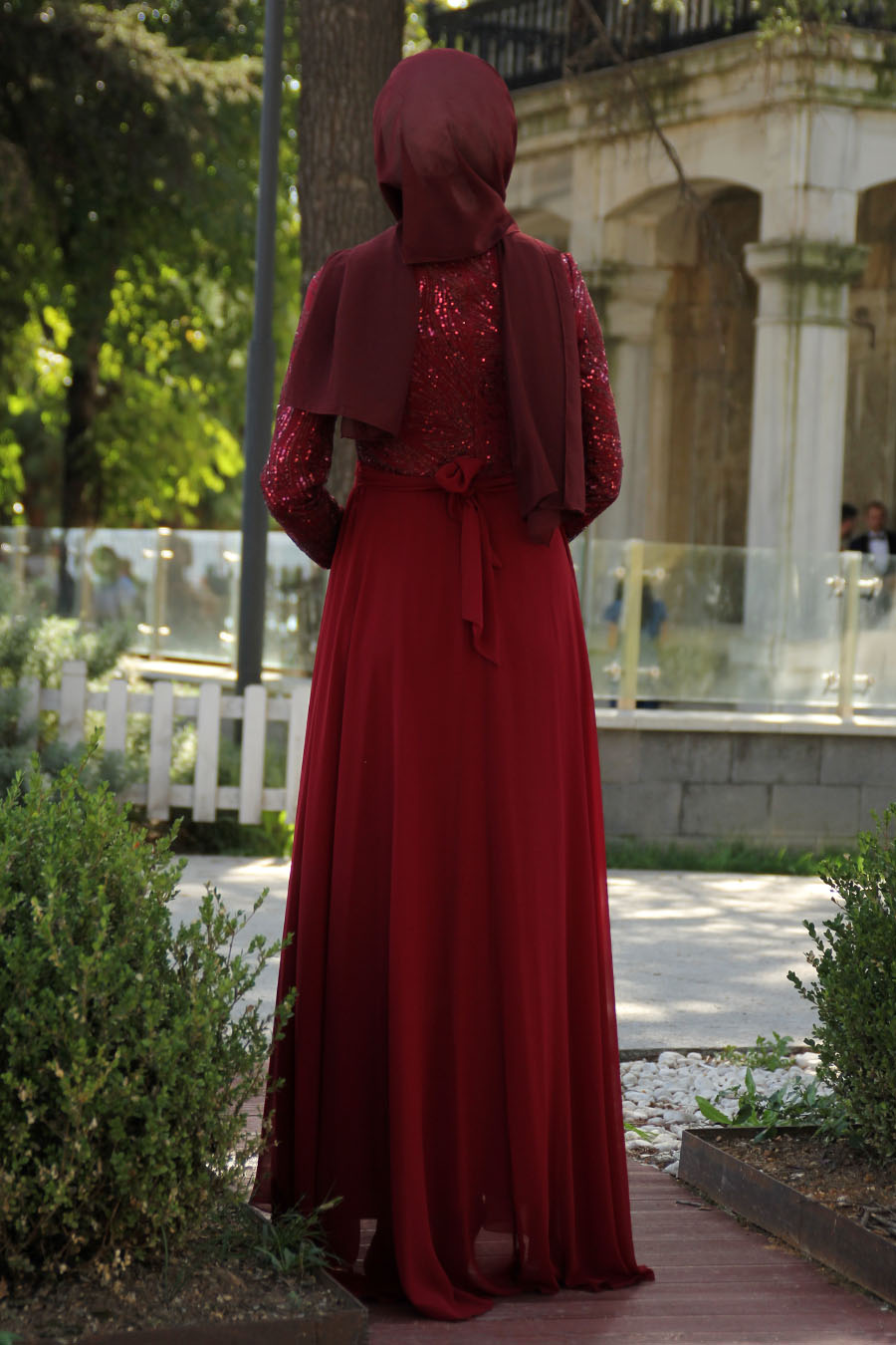 SEQUIN DETAILED CLARET RED EVENING DRESS