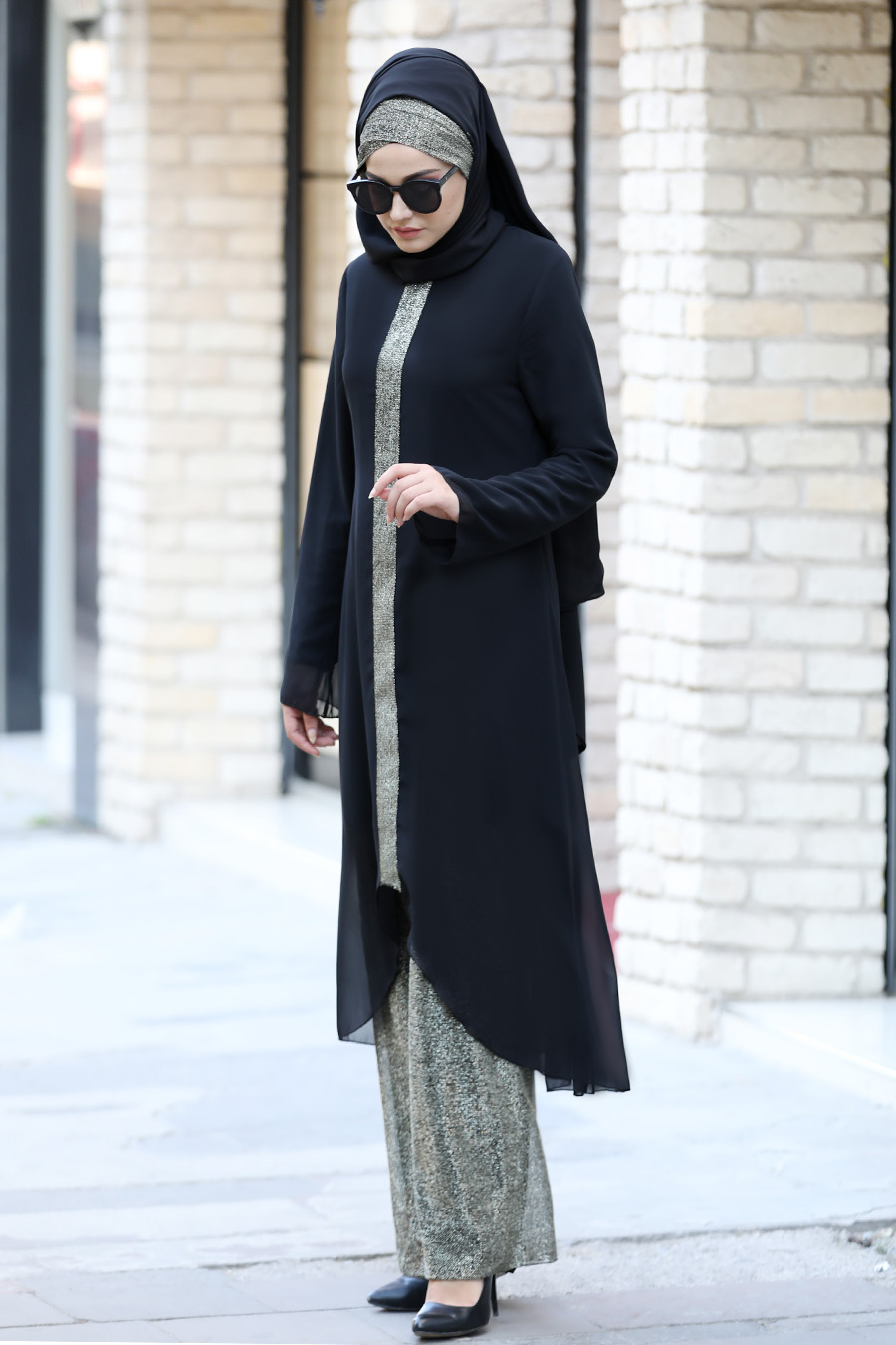 GOLD TUNIC AND PANT SUIT