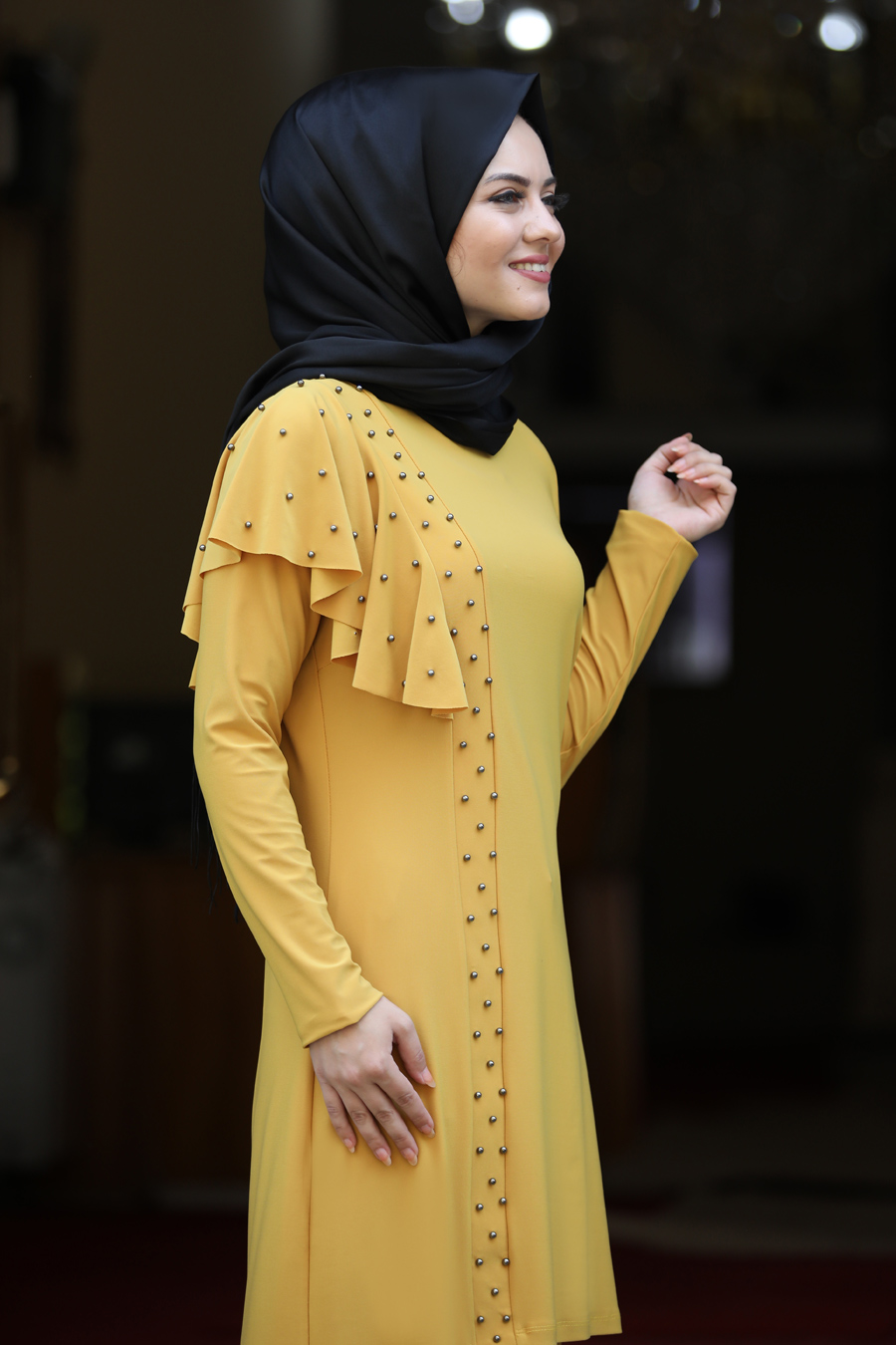 YELLOW TUNIC AND PANT SUIT