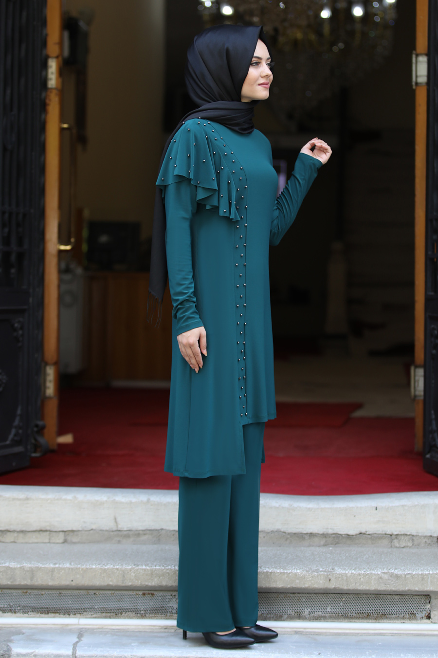 GREEN TUNIC AND PANT SUIT