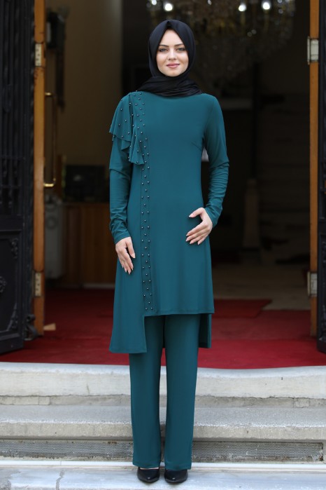 GREEN TUNIC AND PANT SUIT