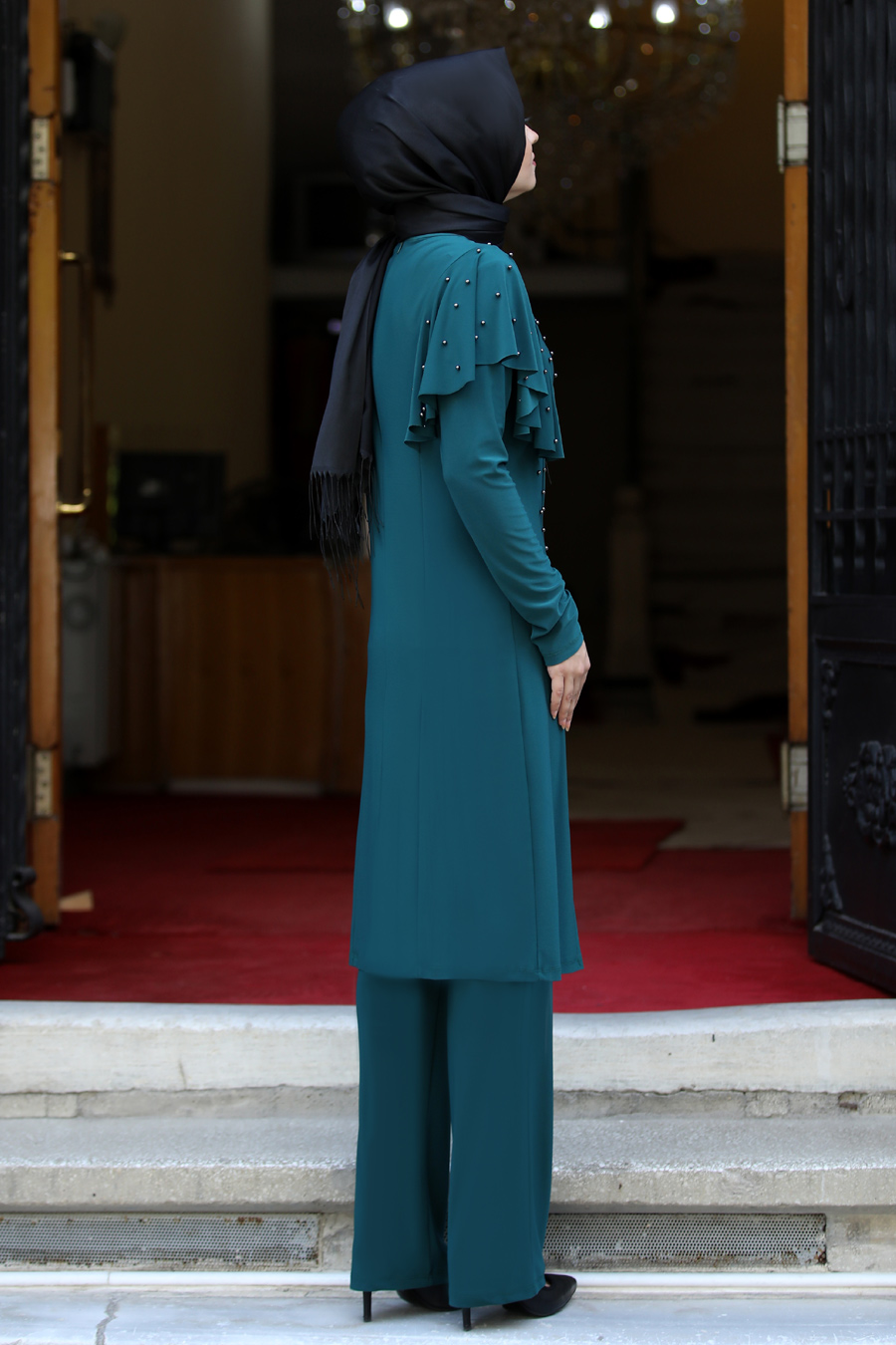 GREEN TUNIC AND PANT SUIT