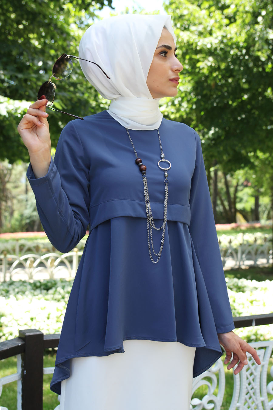 INDIGO BLOUSE AND ECRU SKIRT SUIT