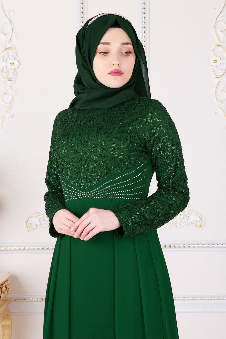GREEN EVENING DRESS GREEN EVENING DRESS