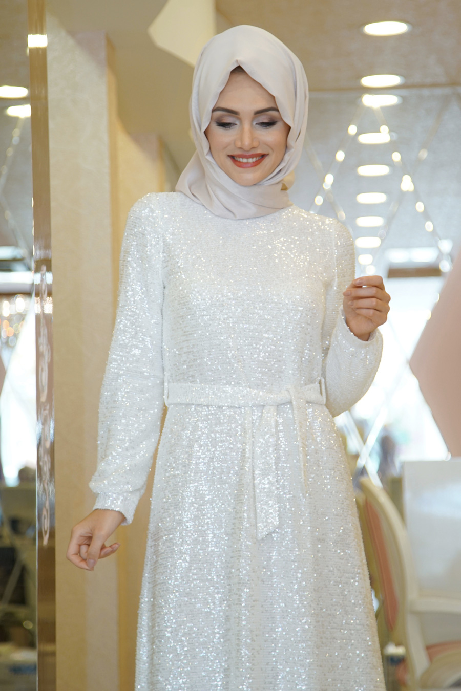 SEQUIN DETAILED WHITE EVENING DRESS