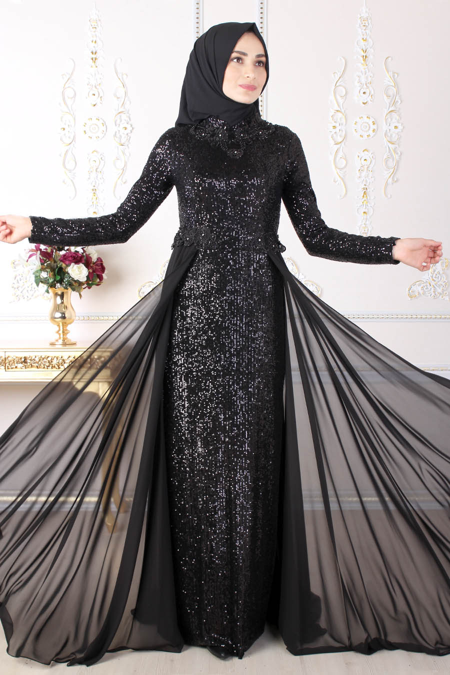 SEQUIN DETAILED BLACK EVENING DRESS