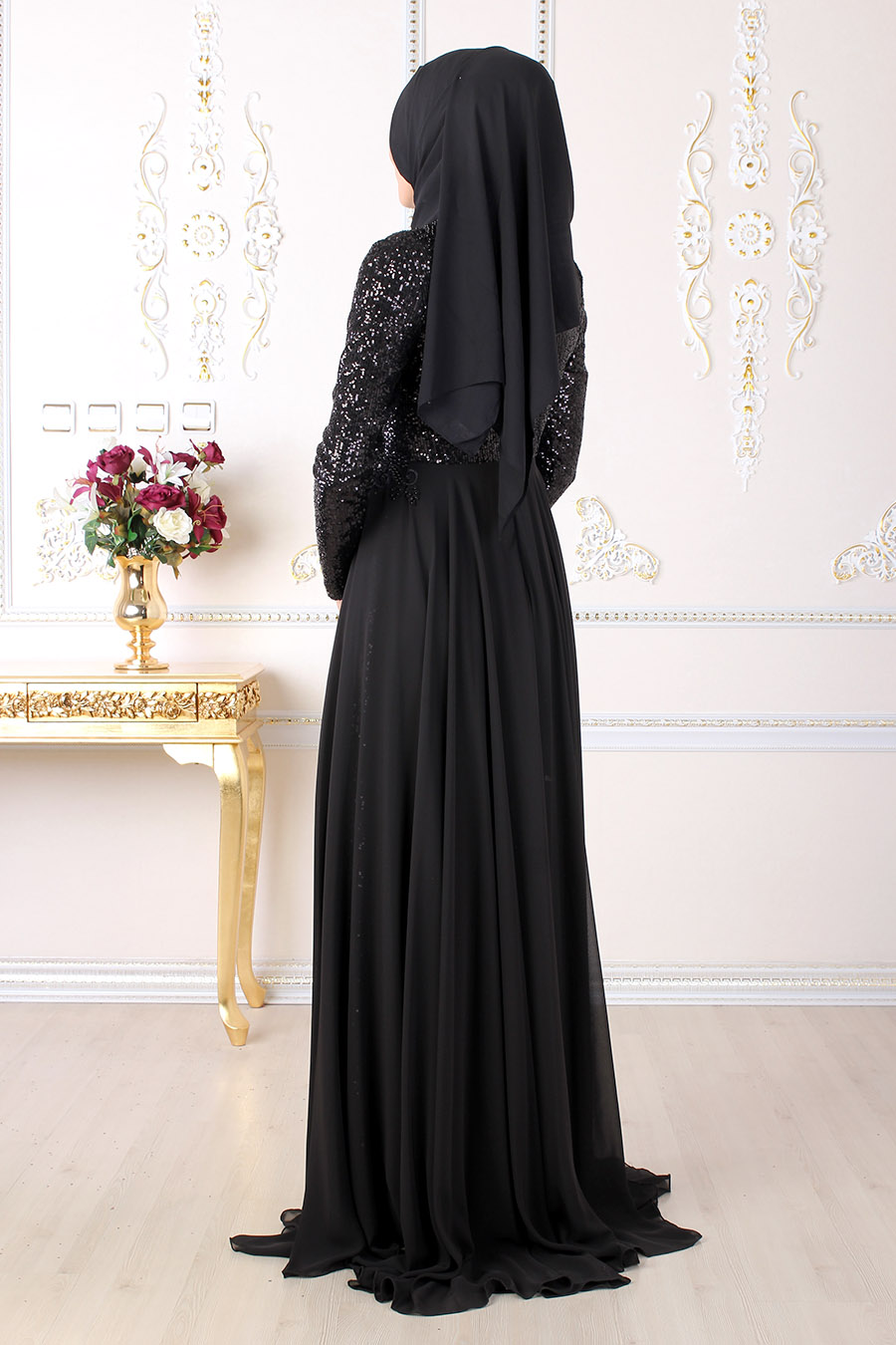 SEQUIN DETAILED BLACK EVENING DRESS