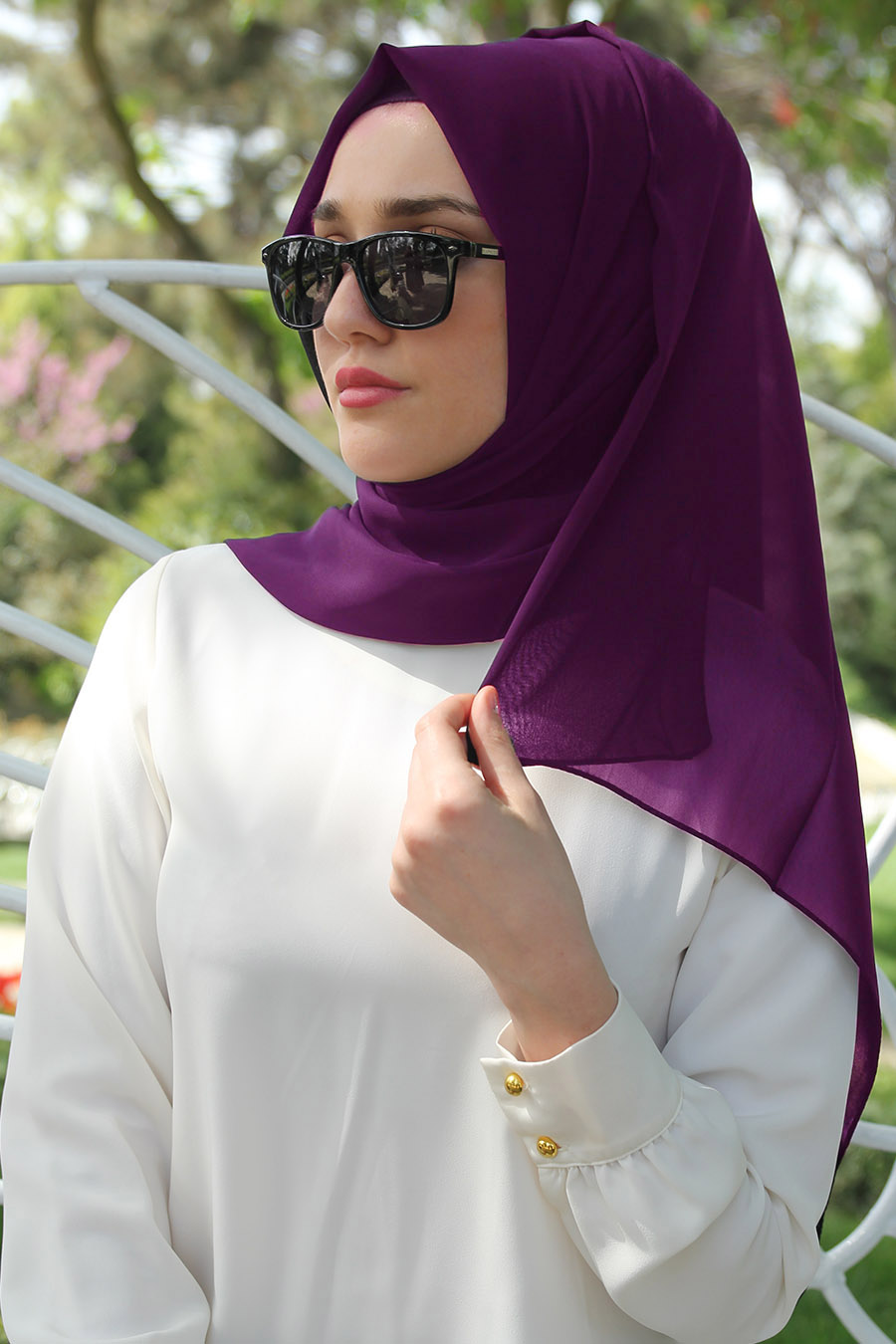 PLAIN PURPLE SHAWL