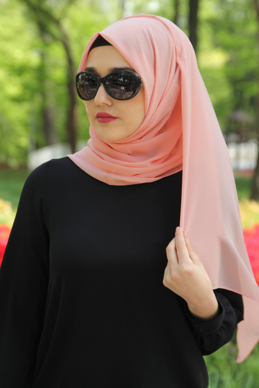 PLAIN SALMON SHAWL