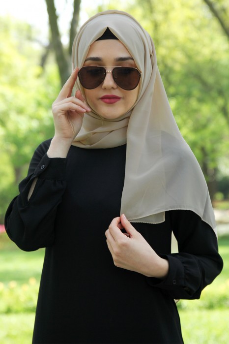 PLAIN BEIGE SHAWL