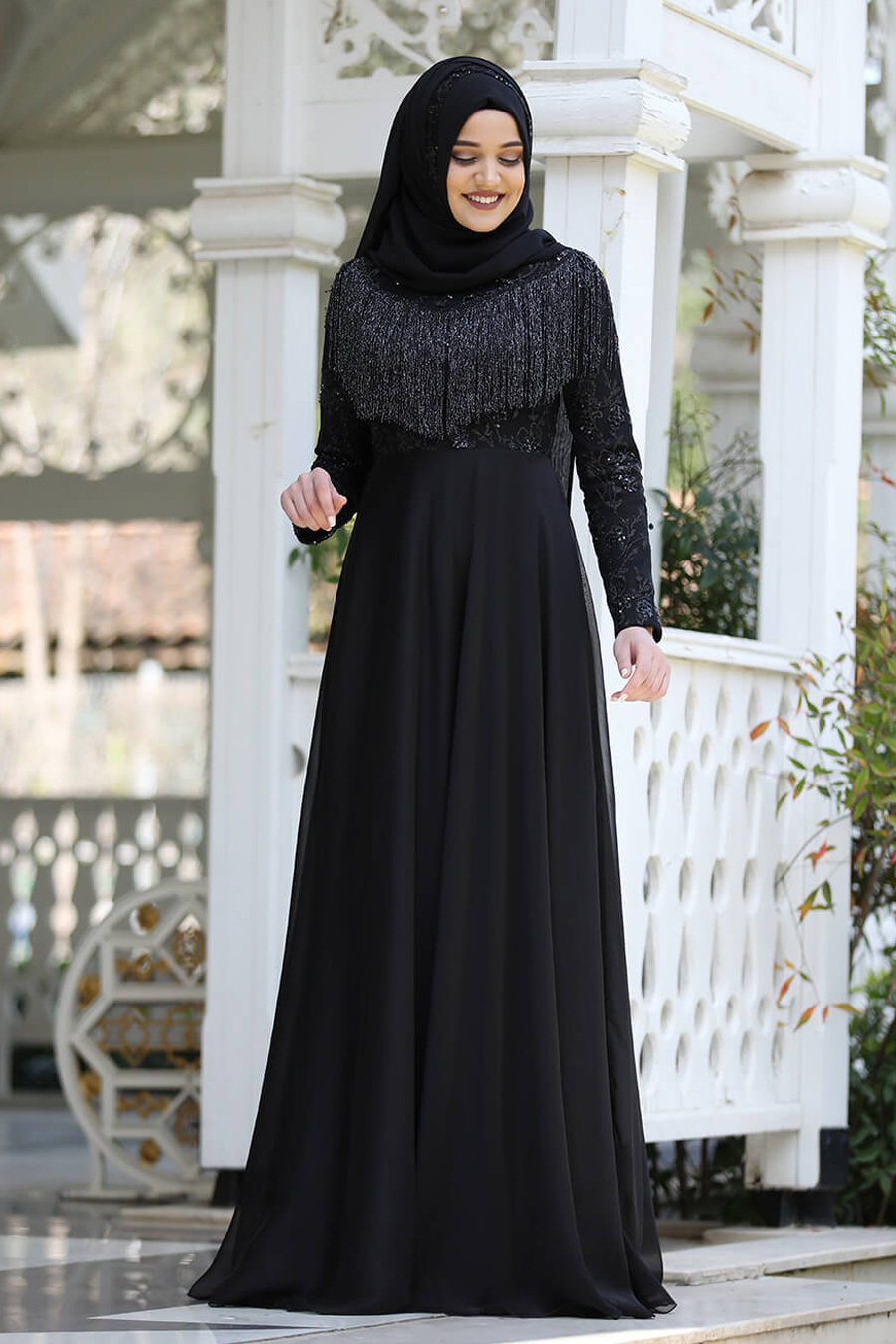 BLACK EVENING DRESS
