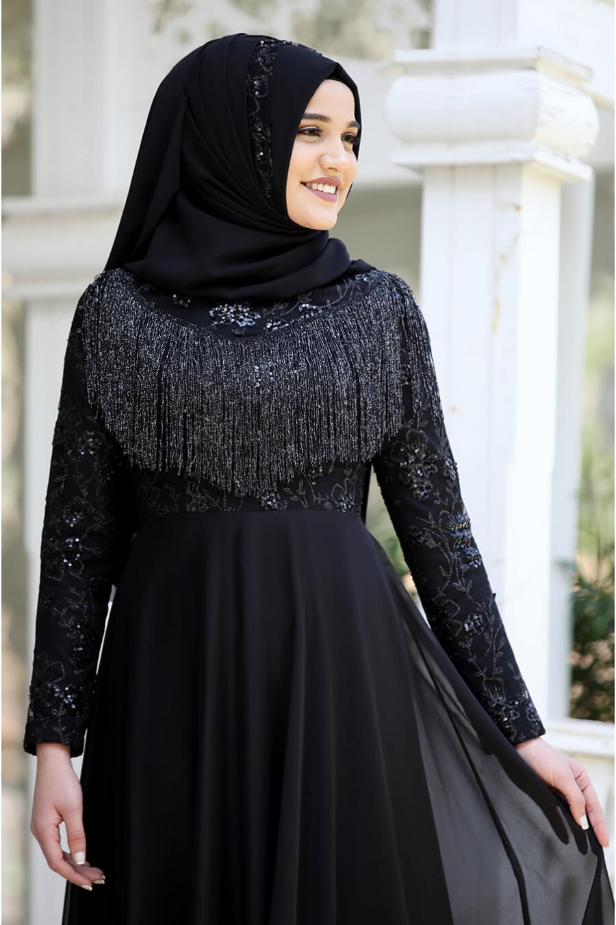 BLACK EVENING DRESS