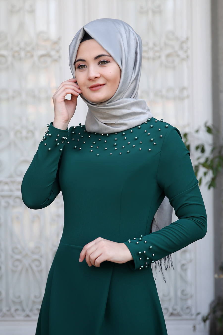 PEARL DETAILED GREEN DRESS