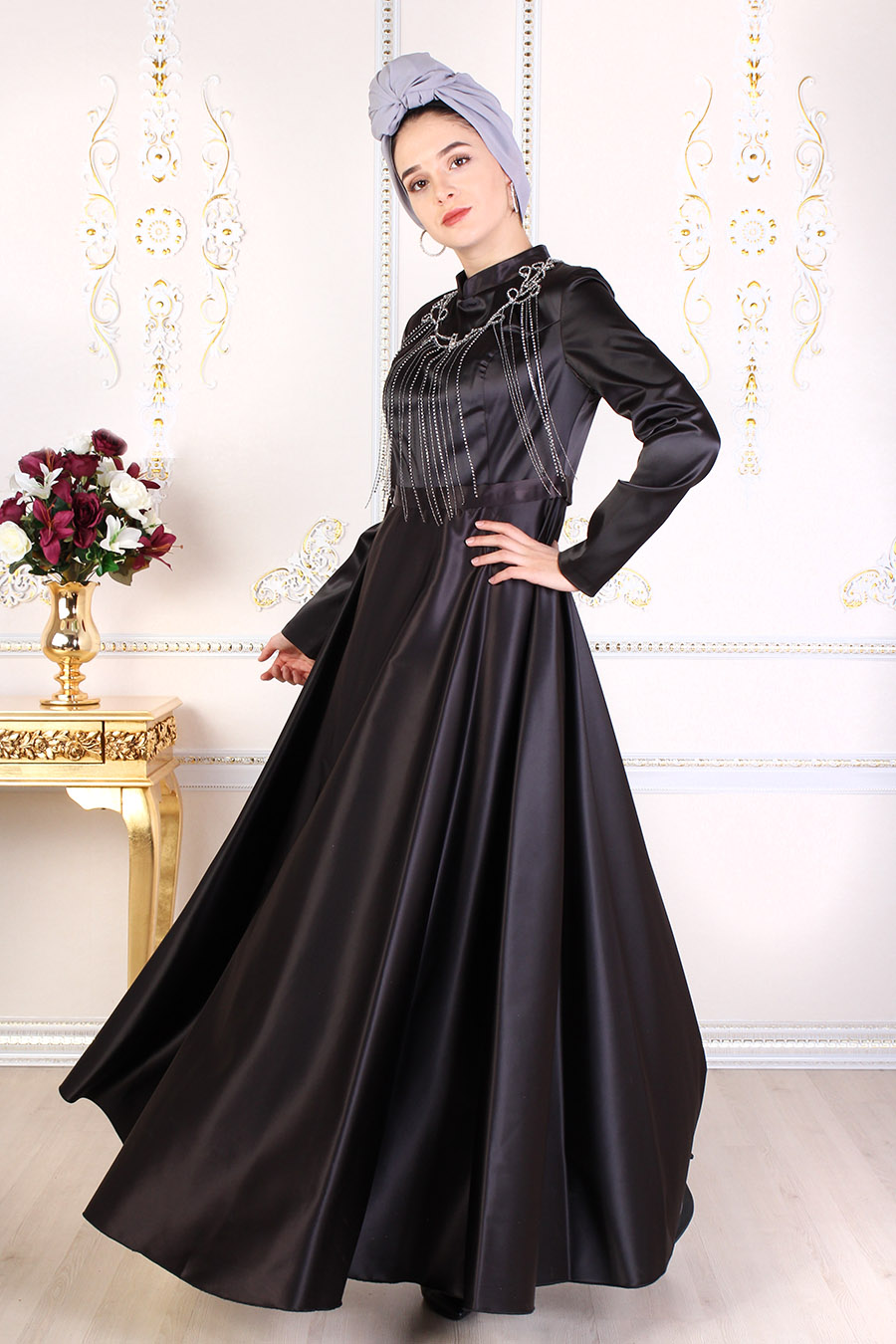 BLACK EVENING DRESS