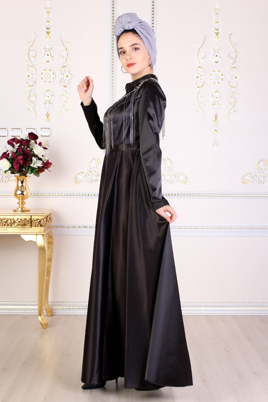 BLACK EVENING DRESS