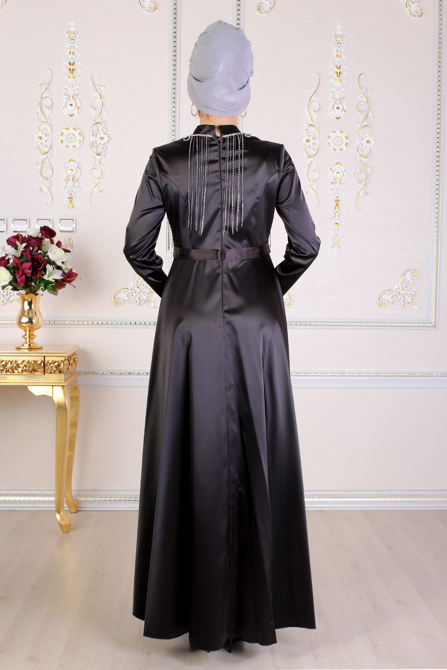 BLACK EVENING DRESS