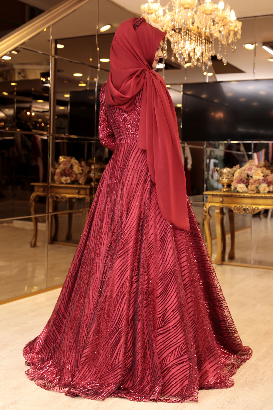 CLARET RED EVENING DRESS