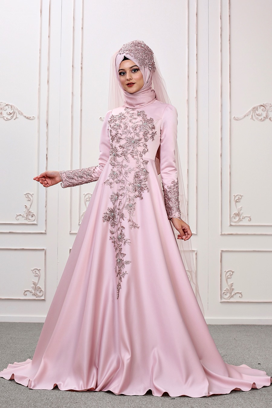 POWDER PINK EVENING DRESS