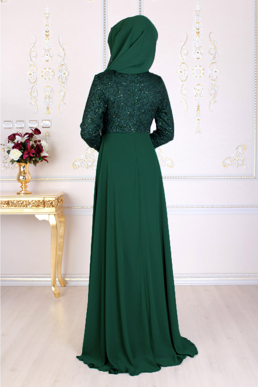 GREEN EVENING DRESS