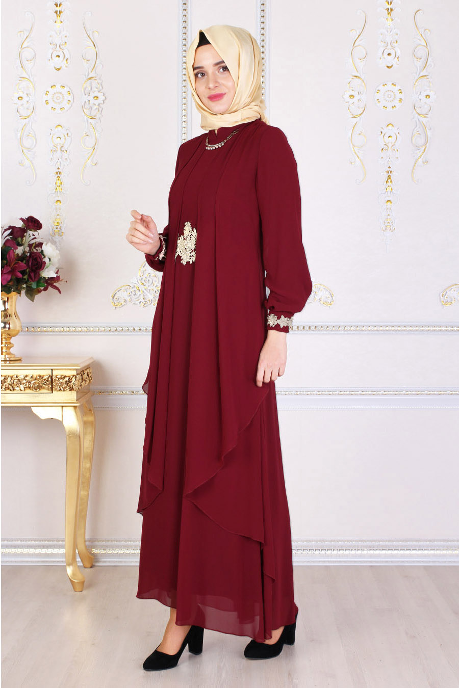 Lace Detailed Red Evening Dress