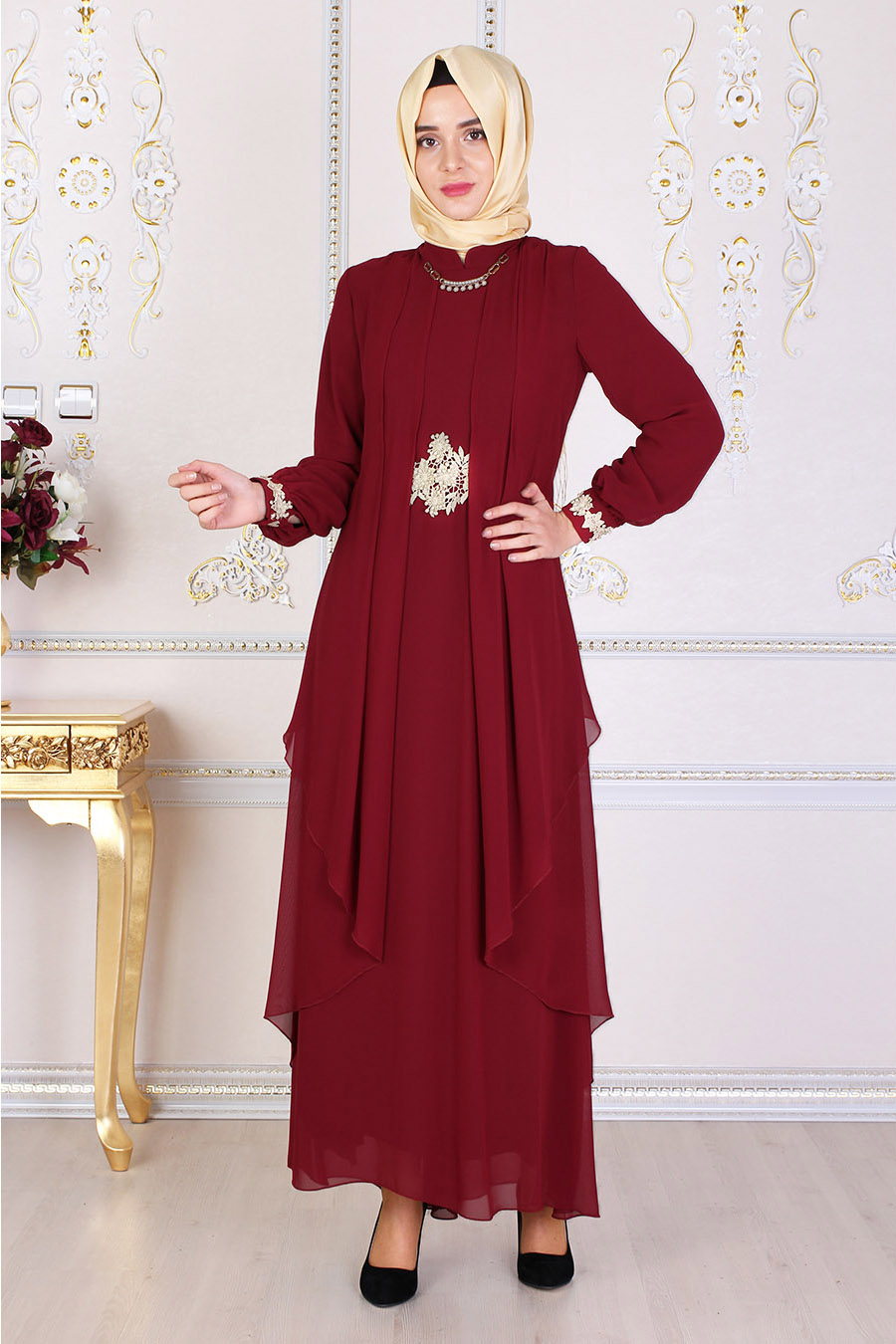 Lace Detailed Red Evening Dress