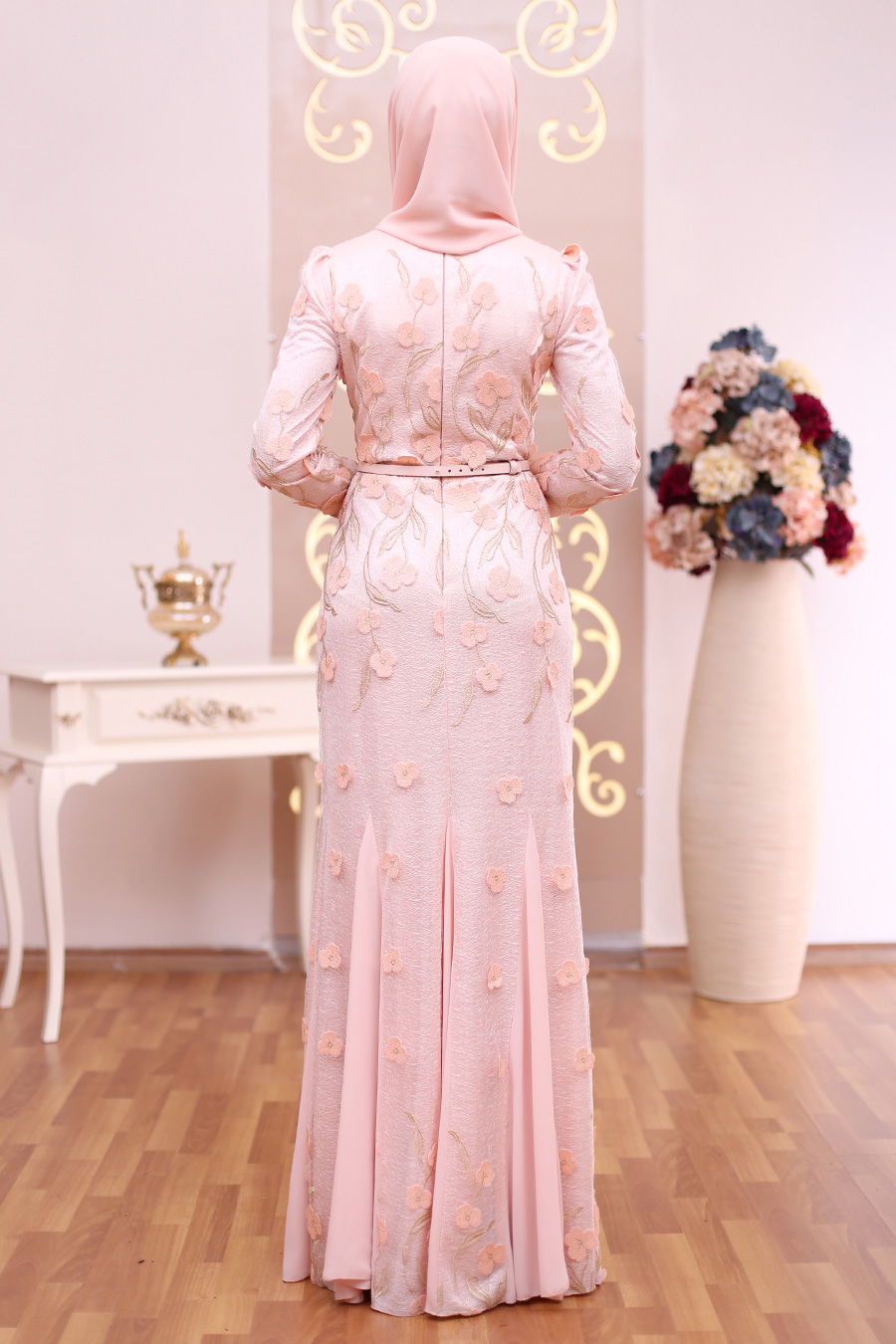 POWDER PINK EVENING DRESS