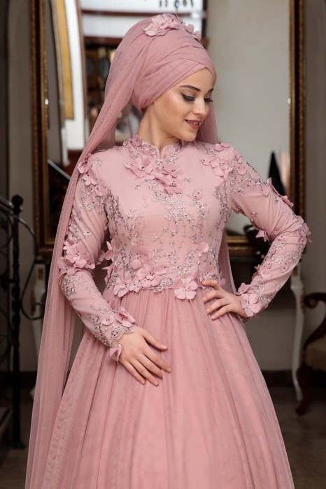 POWDER PINK EVENING DRESS