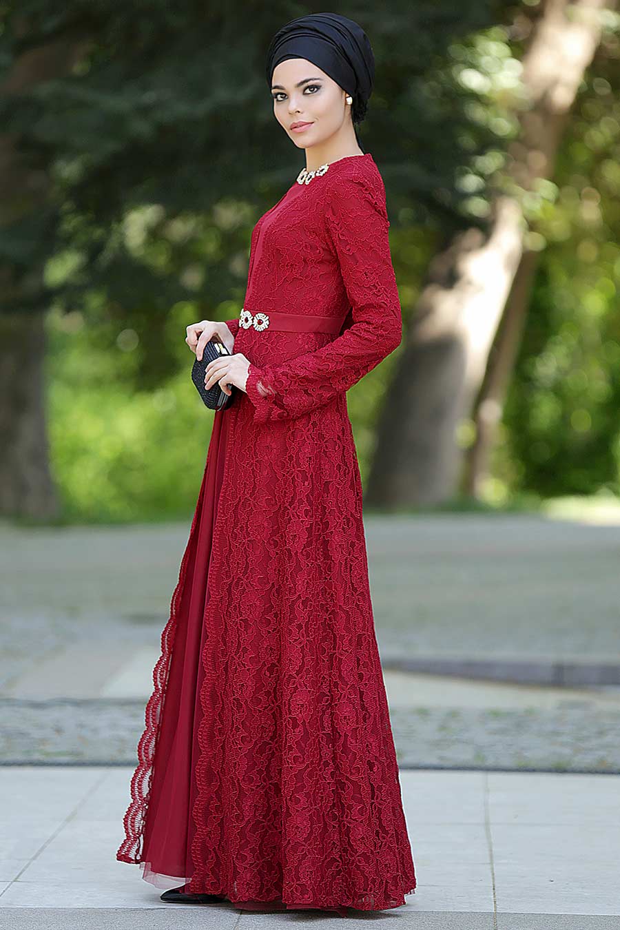 CLARET RED EVENING DRESS