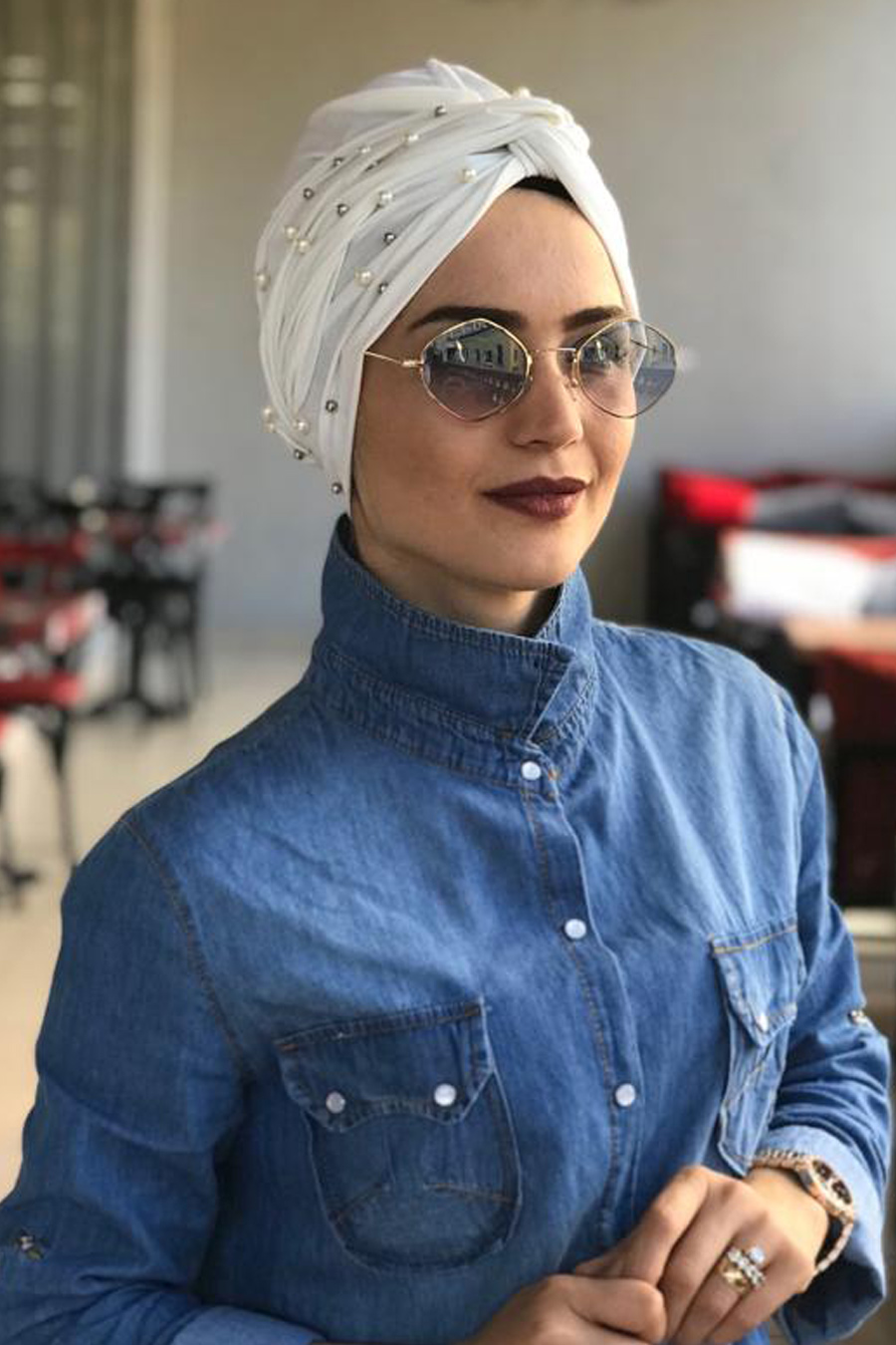 PEARL DETAILED ECRU TURBAN HIJAB