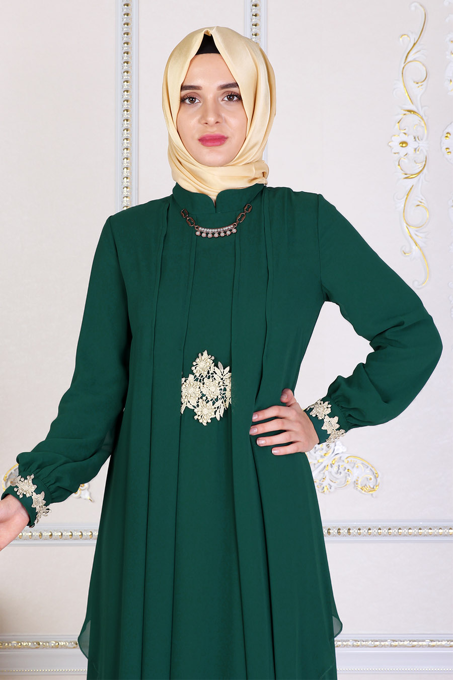 Lace Detailed Green Evening Dress