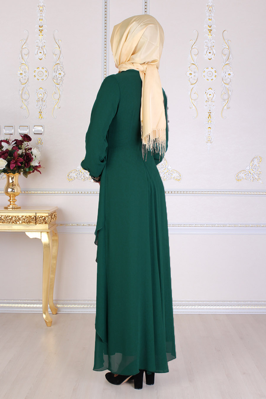 Lace Detailed Green Evening Dress