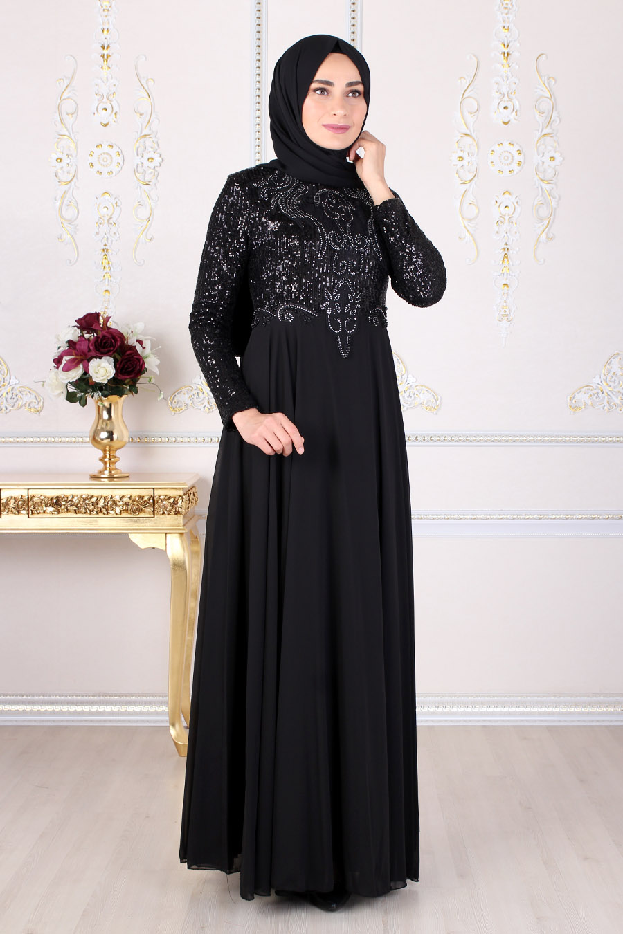 SEQUIN DETAILED BLACK EVENING DRESS