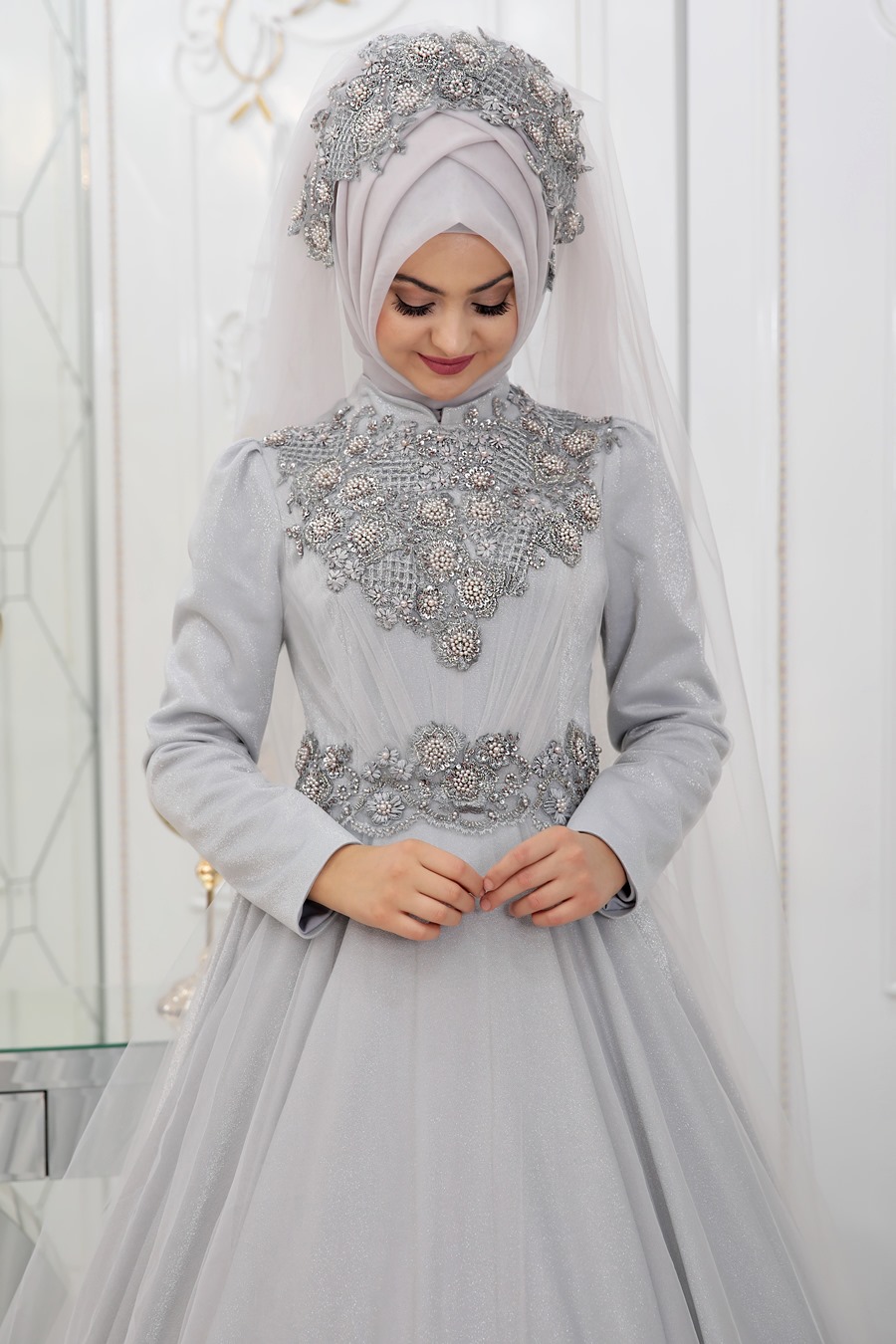 GREY EVENING DRESS GREY EVENING DRESS