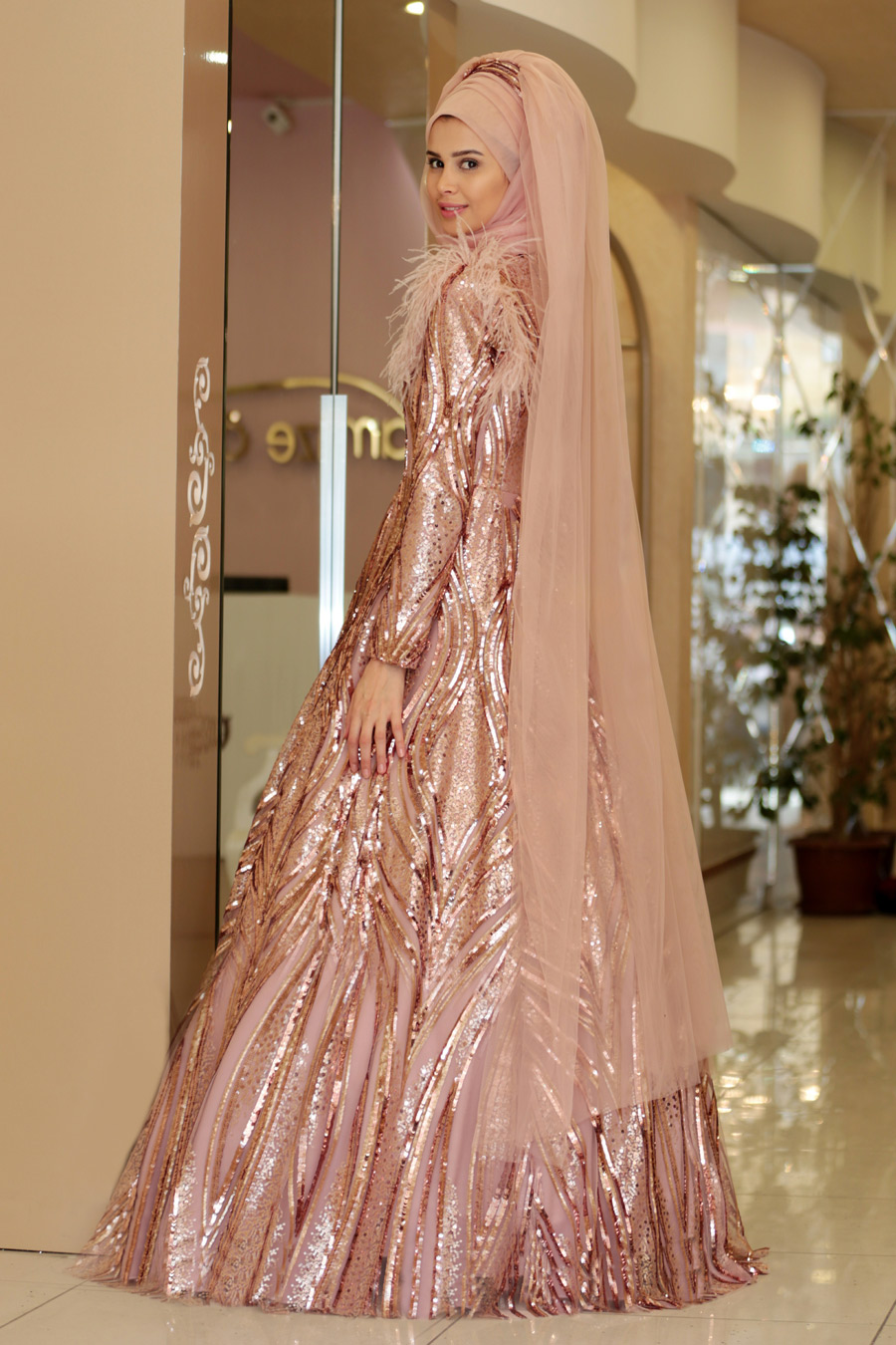 POWDER PINK EVENING DRESS