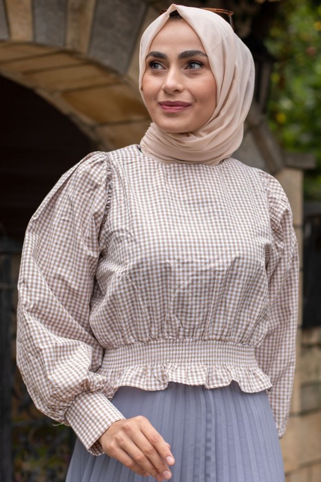 BEIGE BLOUSE 
