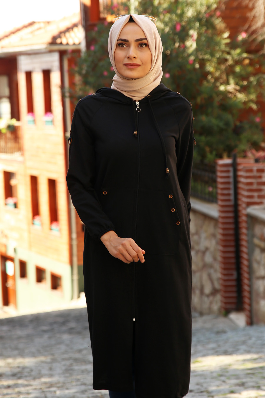 COAT - BLACK   COAT - BLACK