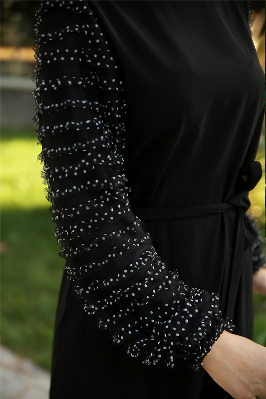 DRESS - BLACK 
