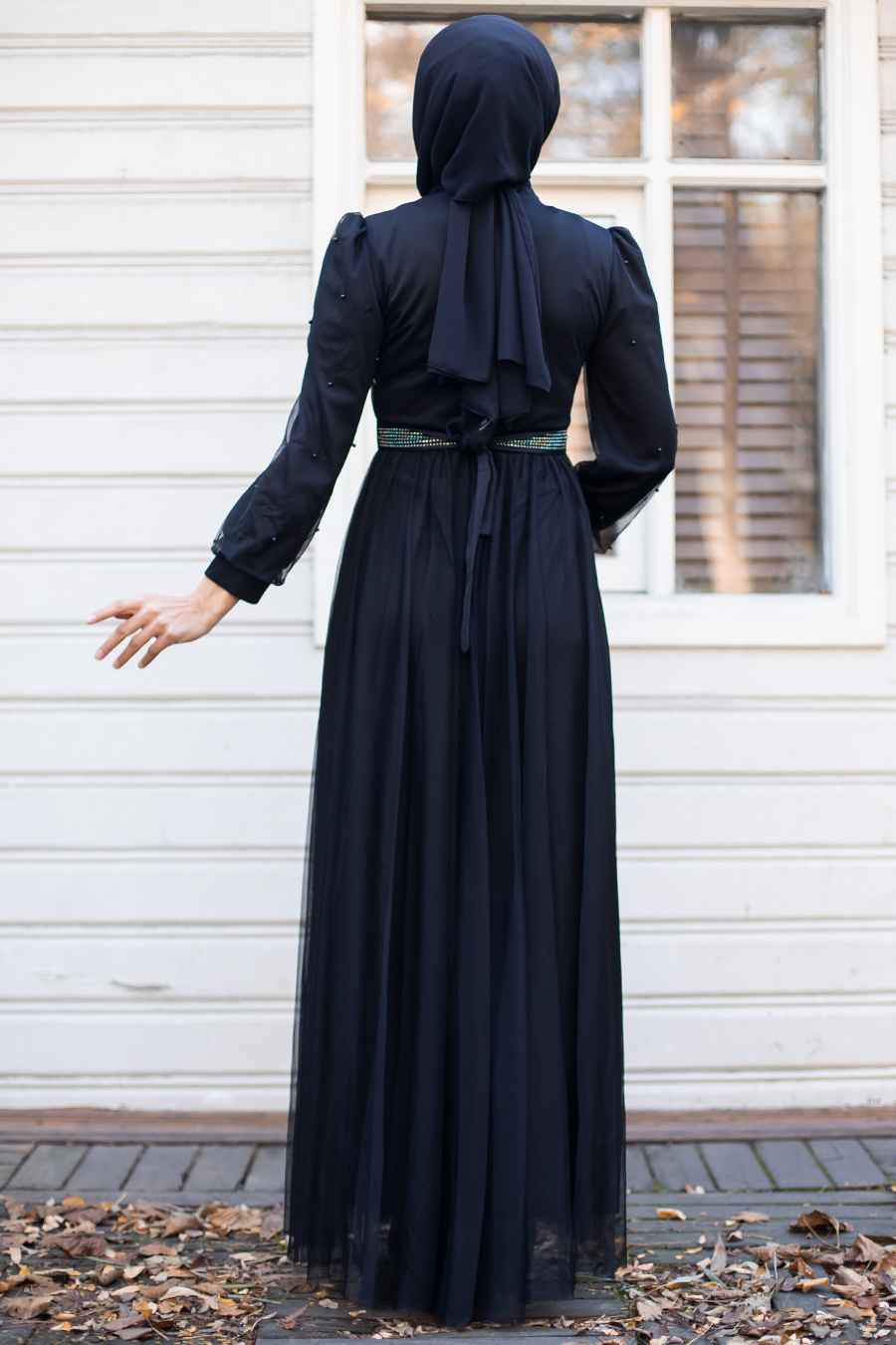 BLACK EVENING DRESS 