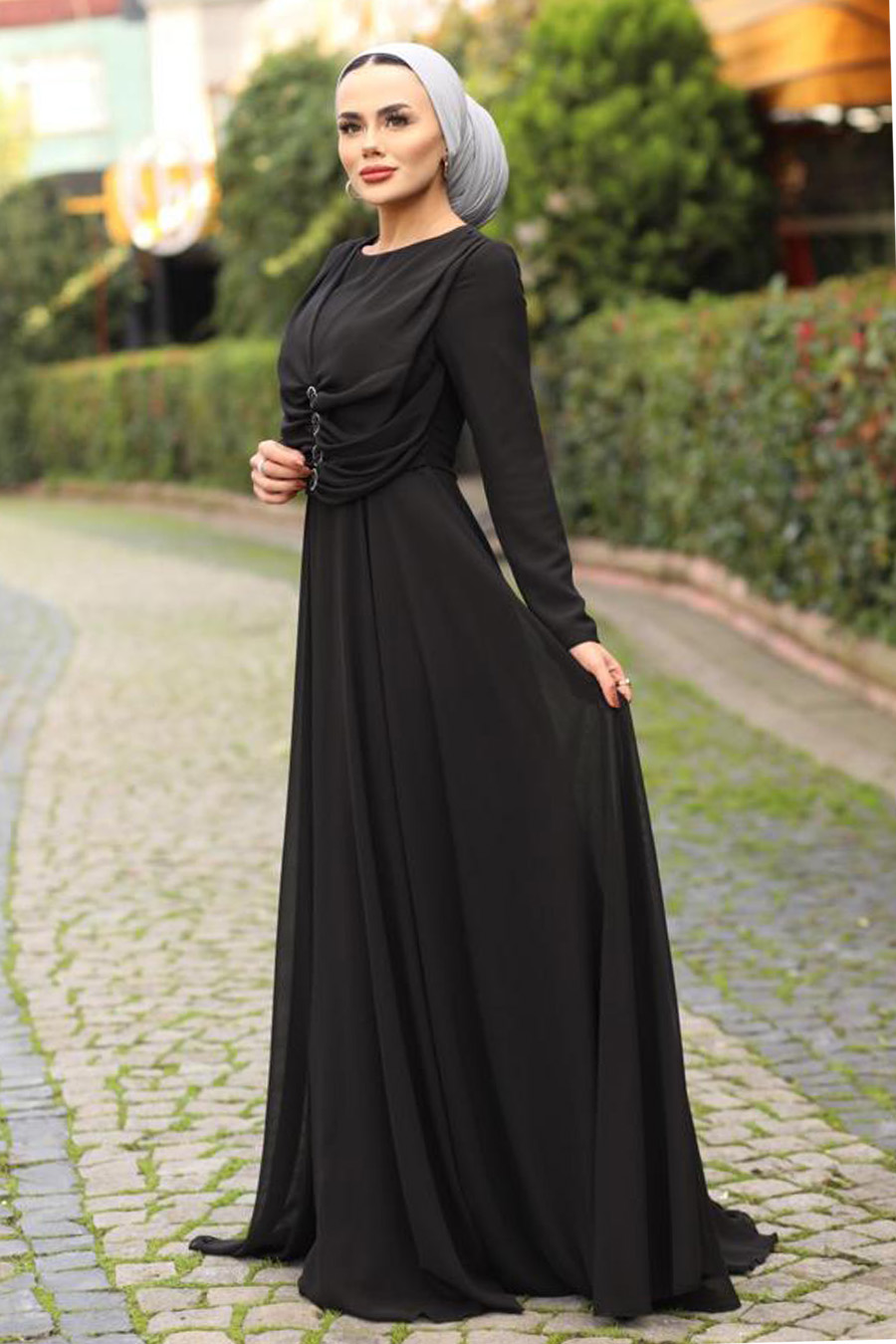 EVENING DRESS - BLACK 